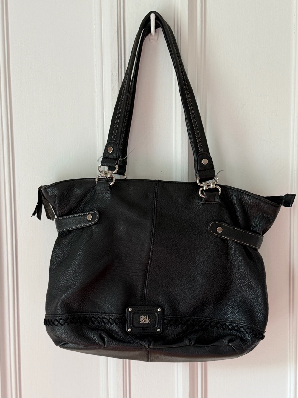 The Sak Black Pebbled Leather Boho Zip Up Shoulder Bag
